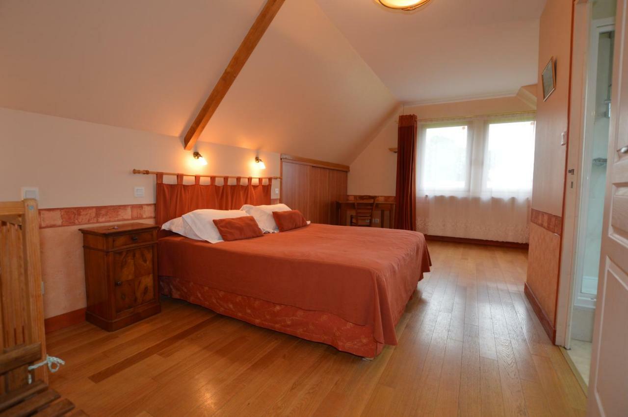 La Roche Bed & Breakfast Saint-Etienne-en-Cogles Dış mekan fotoğraf
