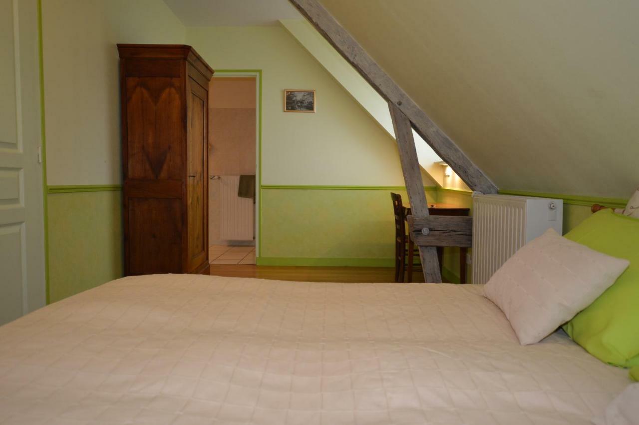 La Roche Bed & Breakfast Saint-Etienne-en-Cogles Dış mekan fotoğraf